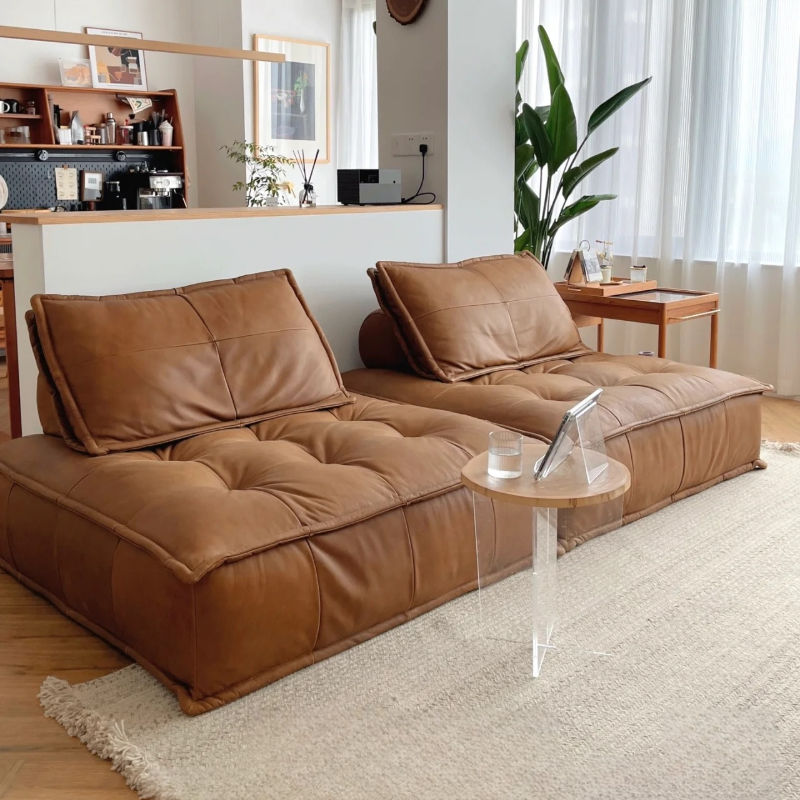 Saverio 2-Seater Tufted Leather Sofa